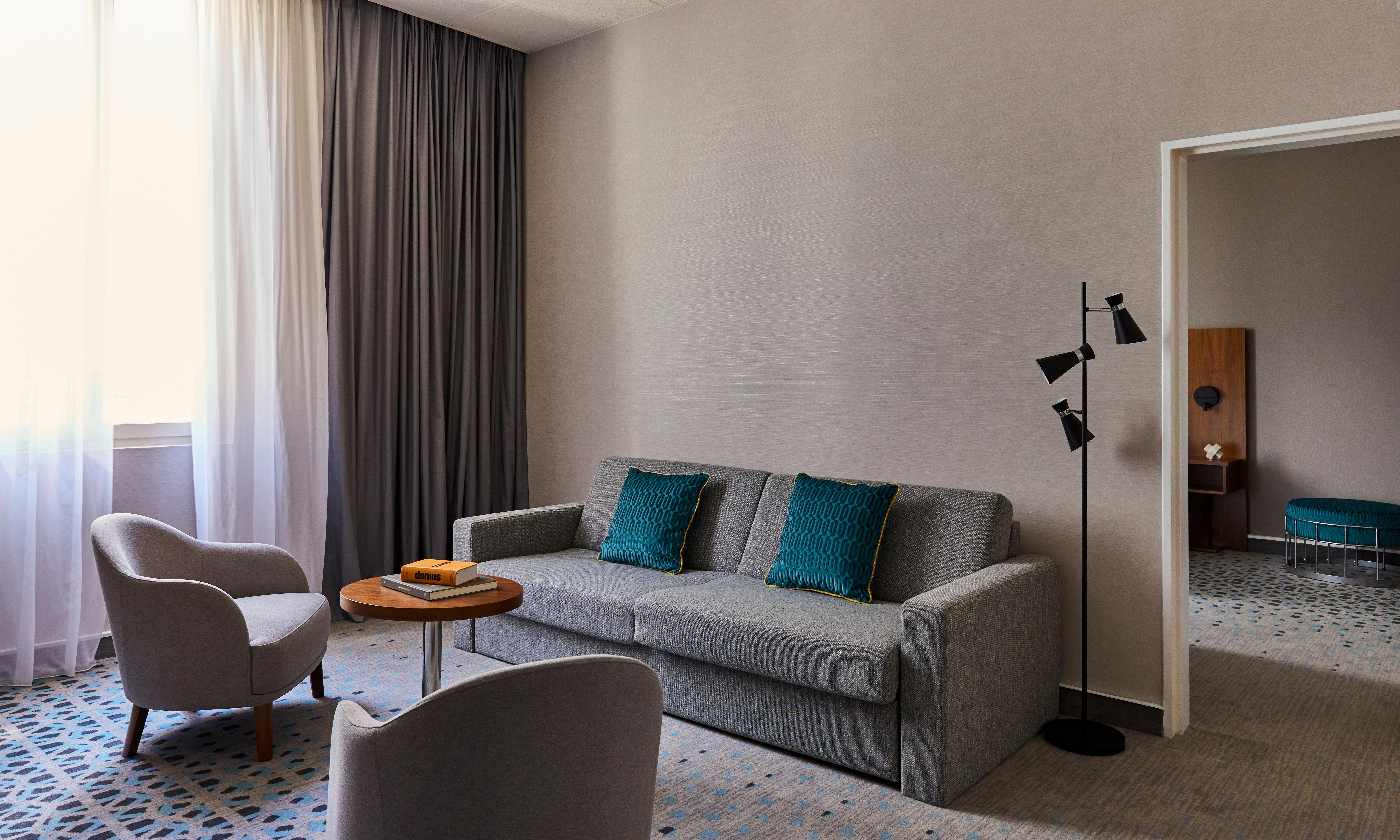 Crowne Plaza Paris Republique By Ihg Hotel Exterior photo
