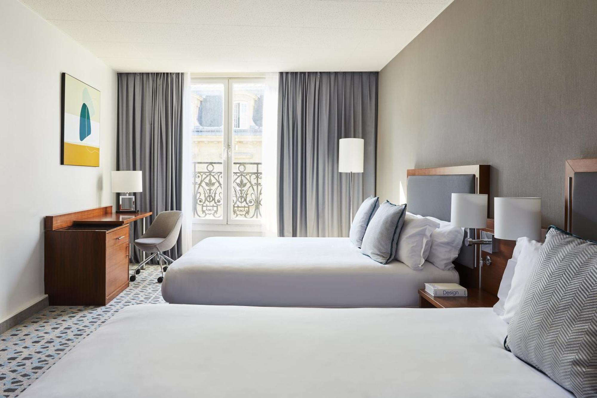 Crowne Plaza Paris Republique By Ihg Hotel Exterior photo