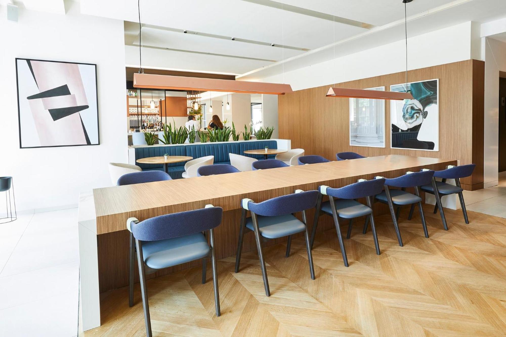 Crowne Plaza Paris Republique By Ihg Hotel Exterior photo