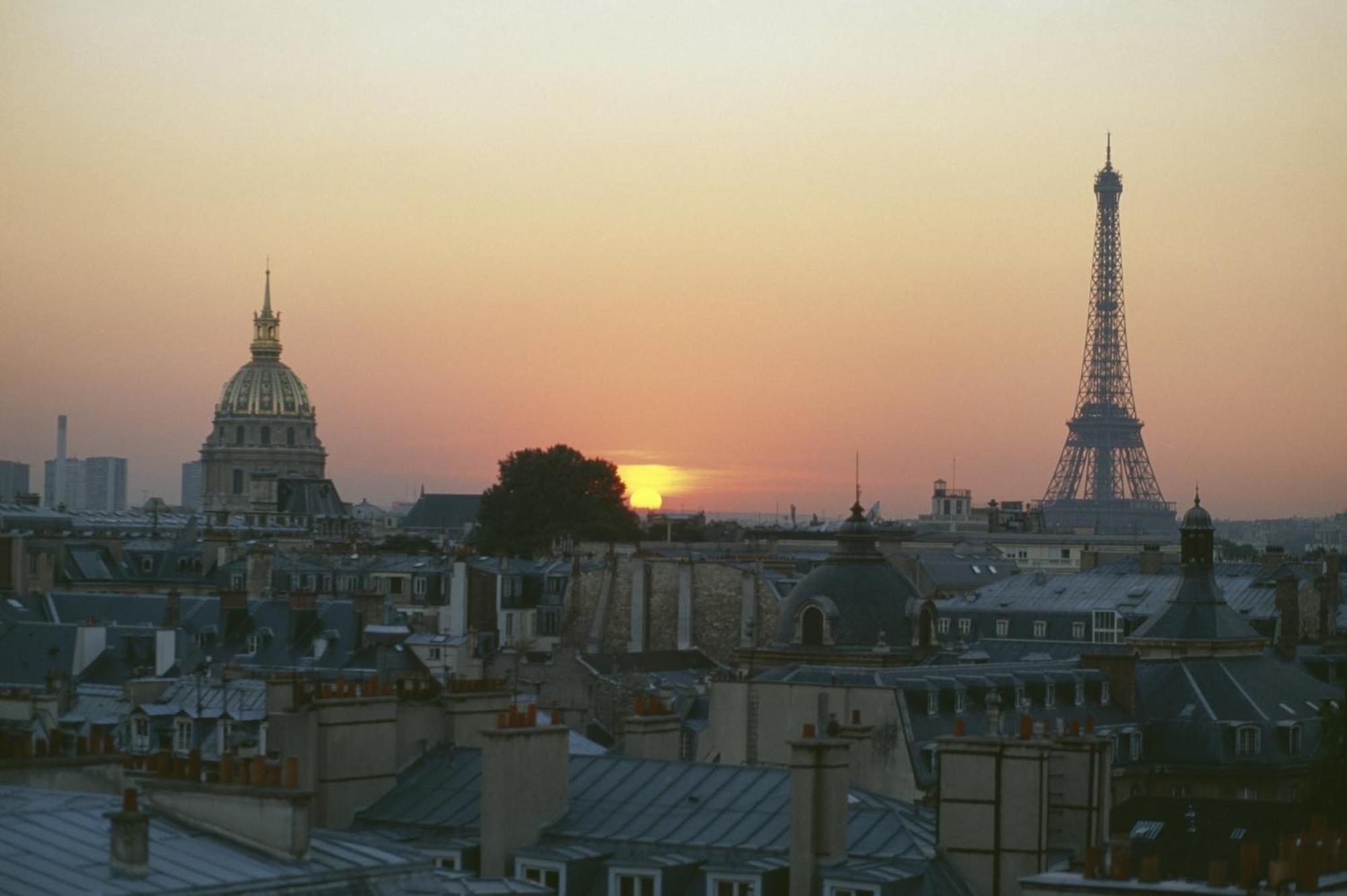 Crowne Plaza Paris Republique By Ihg Hotel Exterior photo